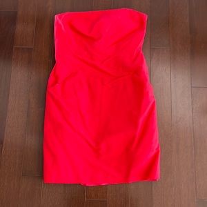 Cocktail sleeveless dress with pockets